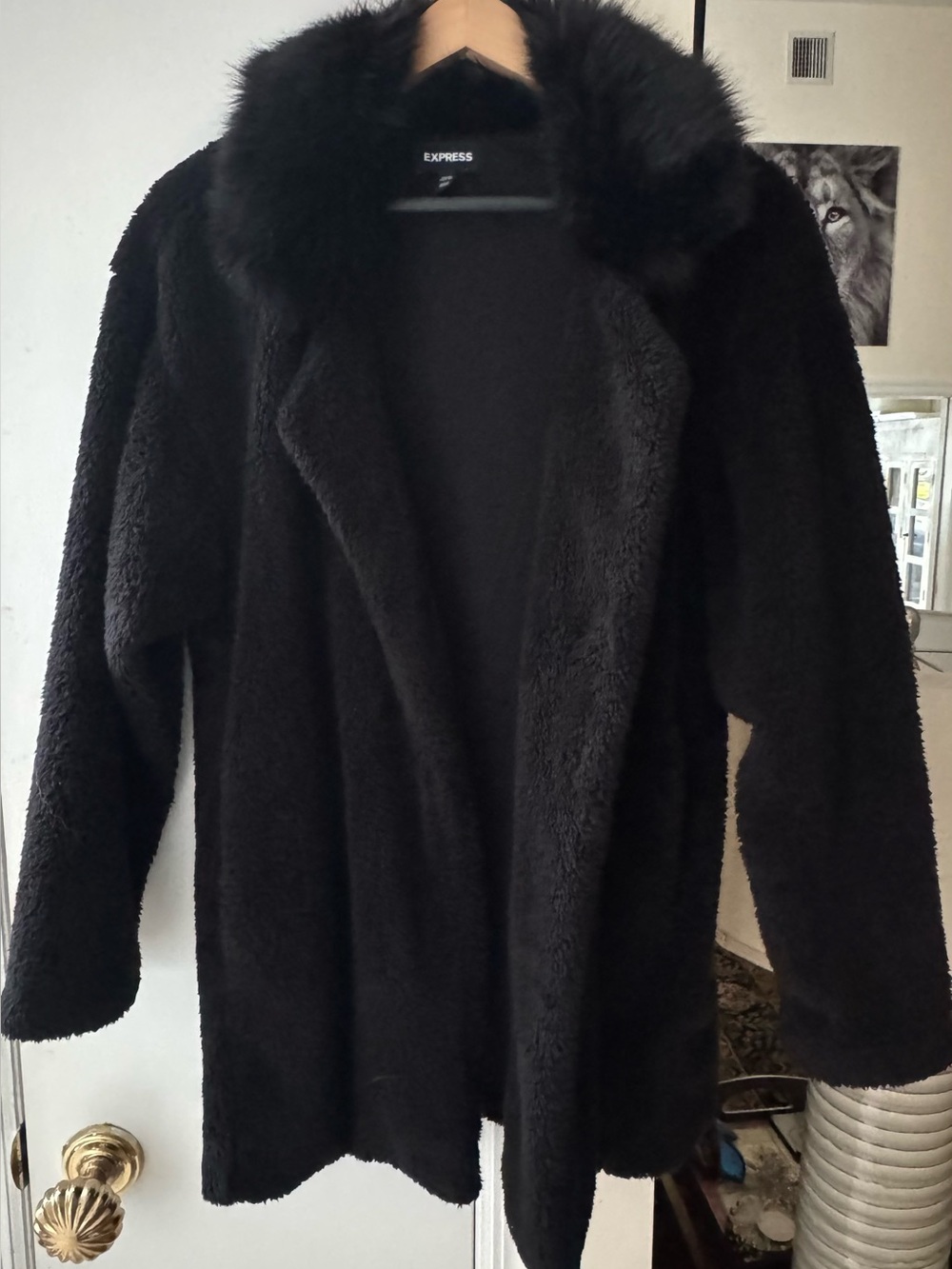 Express Women's Black soft teddy Faux Fur collar coat size XS/S